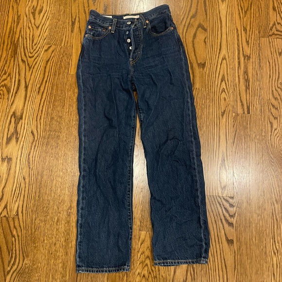 Levi’s Women’s Ribcage Straight size 25 Dark Wash - Picture 1 of 4